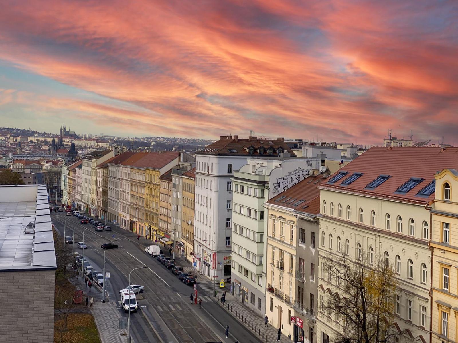 Apartment 4 Room, 2 Bath, Parking Prag Exteriör bild