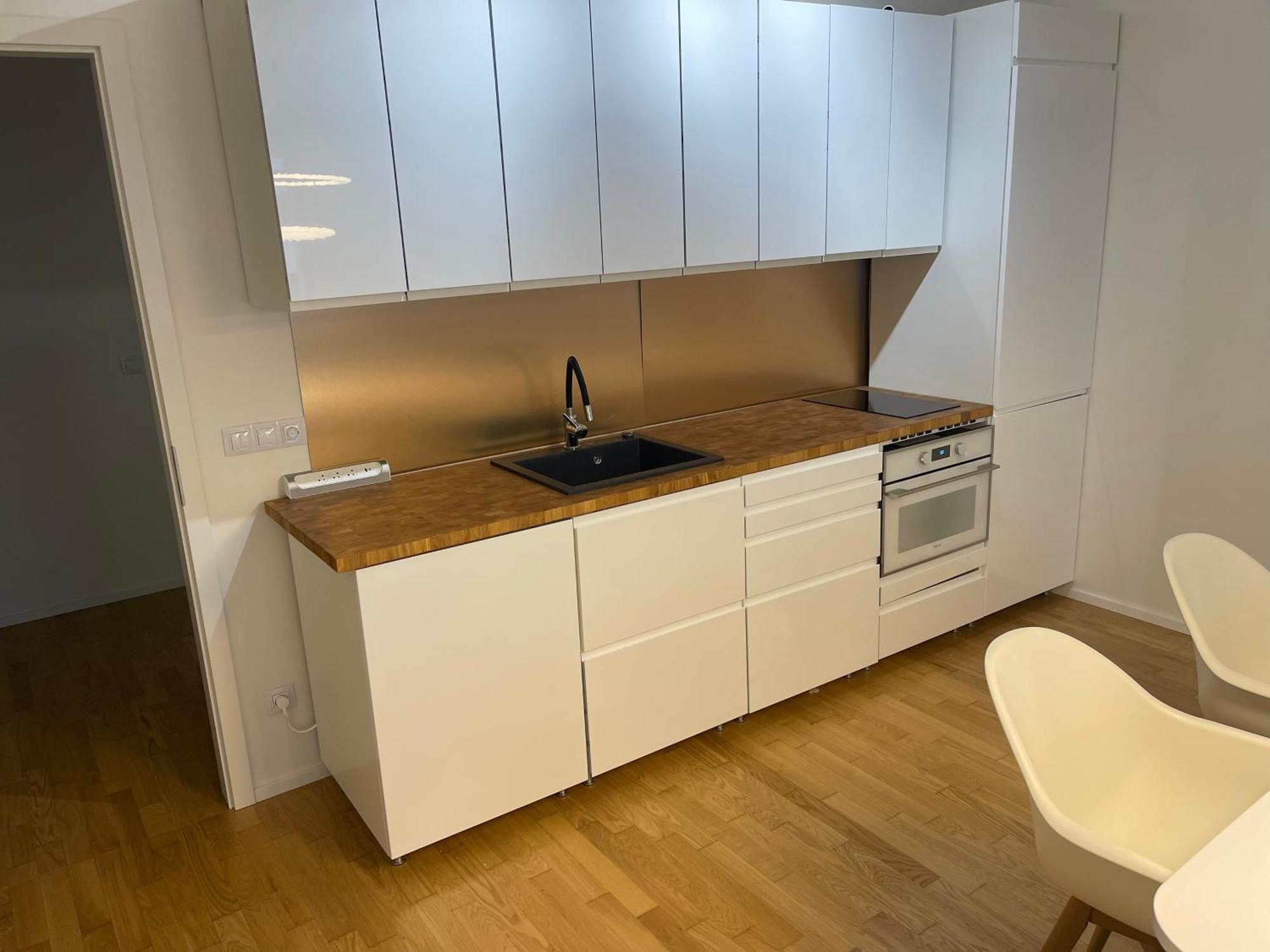 Apartment 4 Room, 2 Bath, Parking Prag Exteriör bild